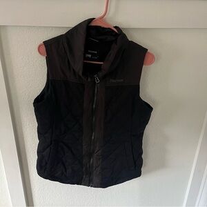 Marmot Women's Medium Puffer Vest.